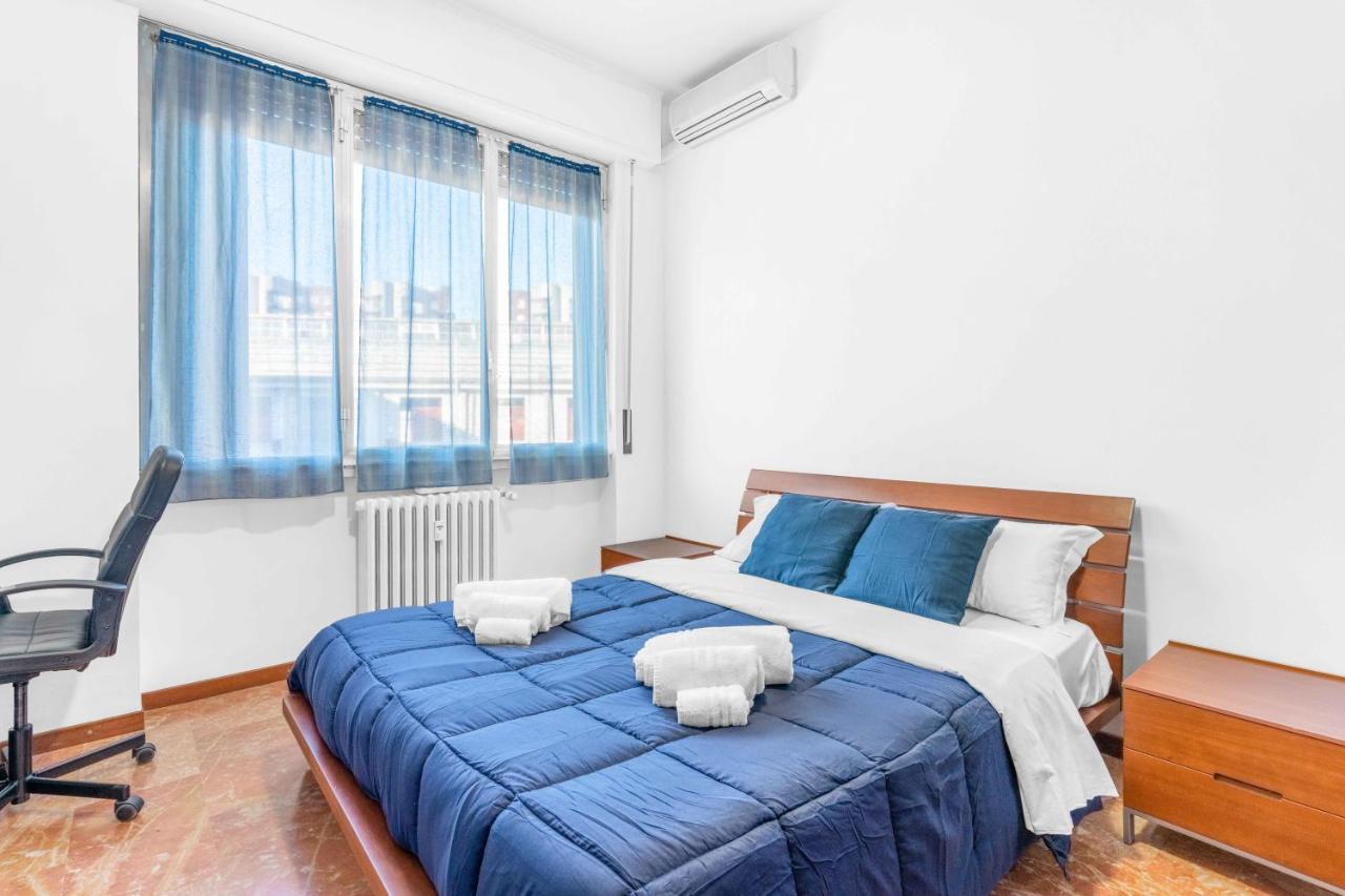 Zona Navigli - Smart House Con Tv 50 E Fast Wifi Appartamento *